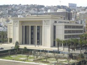 Siège de la centrale syndicale (Maison du peuple) du 1er Mai à Alger