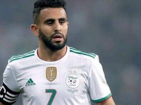 Mahrez Meilleur Footballeur Algerien De L Histoire Selon Le Sondage Fifa Radio Algerienne